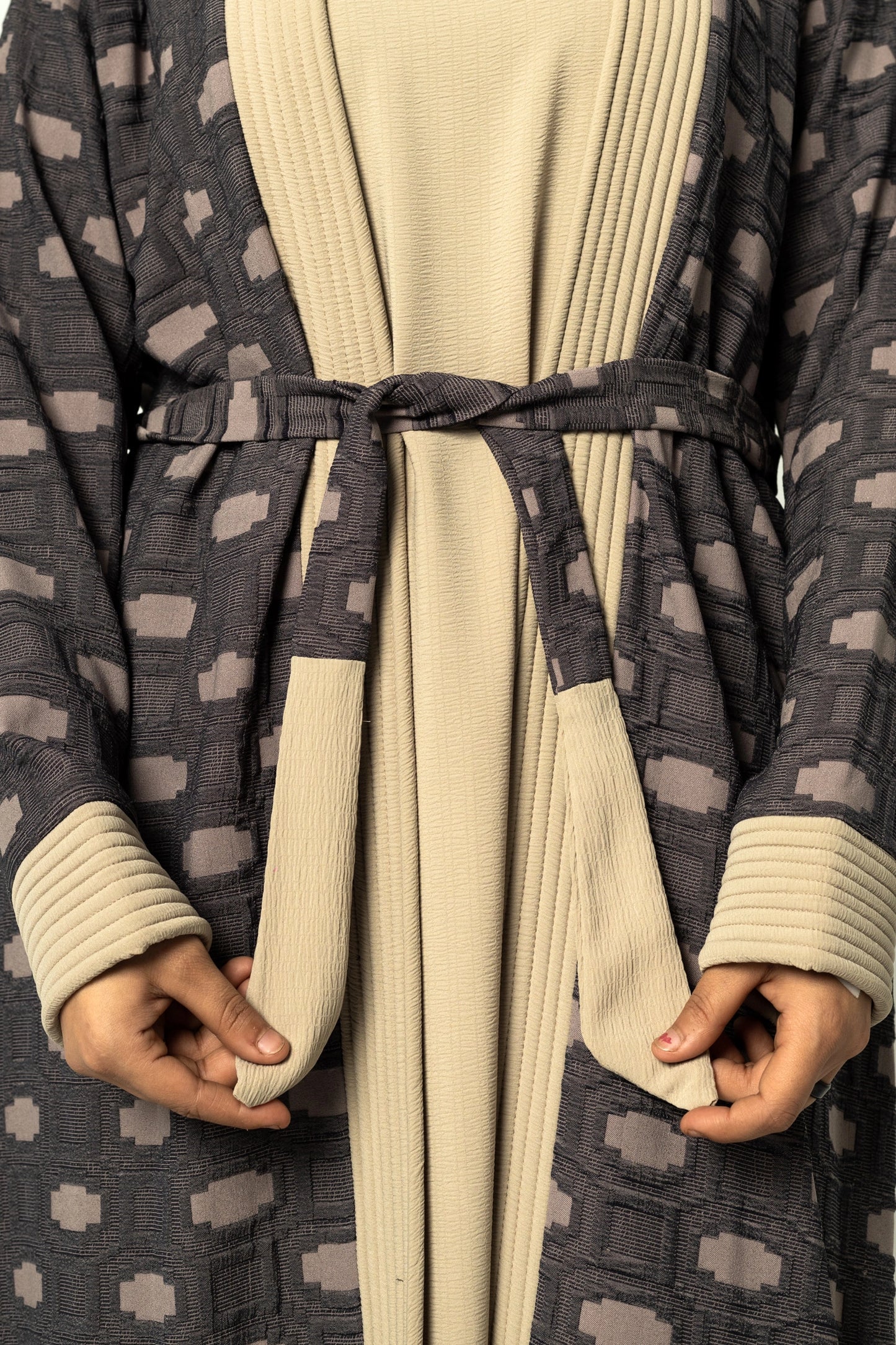 عباية الأناقة